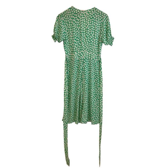 Faithfull The Brand Green and White FloralShort Sleeve Midi Dress - Picture 4 of 8